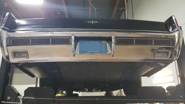 1966 Lincoln Continental - photo 11
