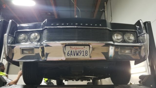 1966 Lincoln Continental - photo 12
