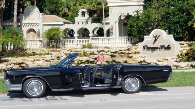 1966 Lincoln Continental - photo 2