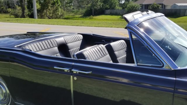 1966 Lincoln Continental - photo 6