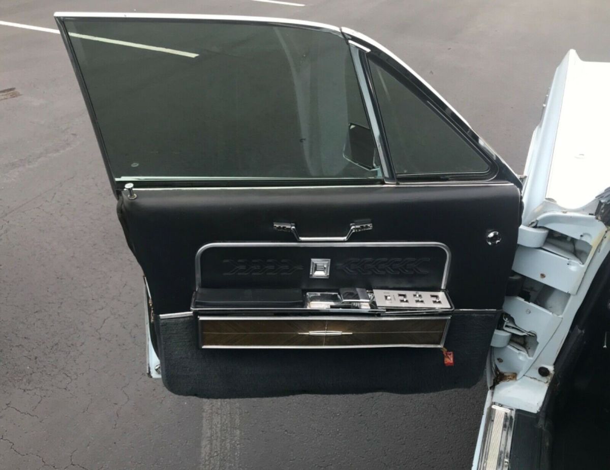 1966 Lincoln Continental Convertible original restored - photo 12