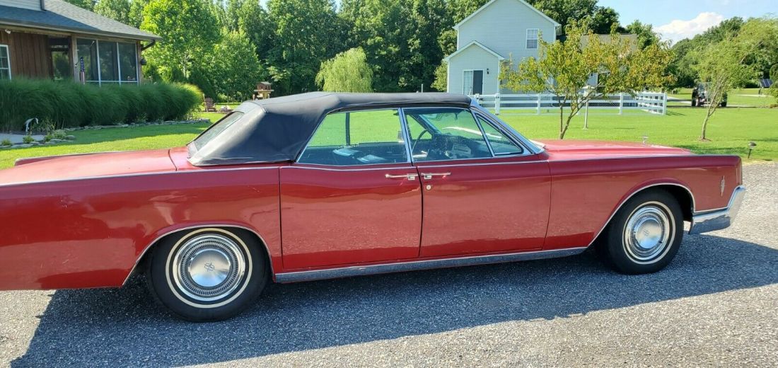 1966 Lincoln Continental - photo 13