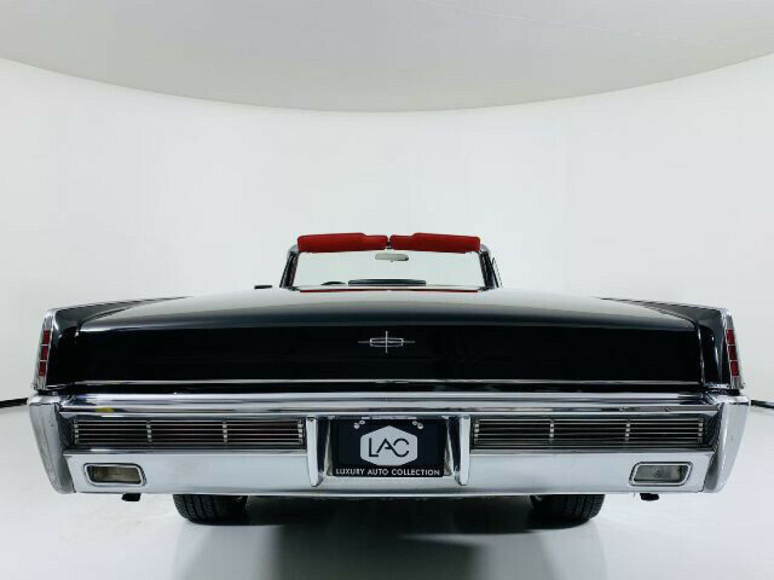 1966 Lincoln Continental - photo 4