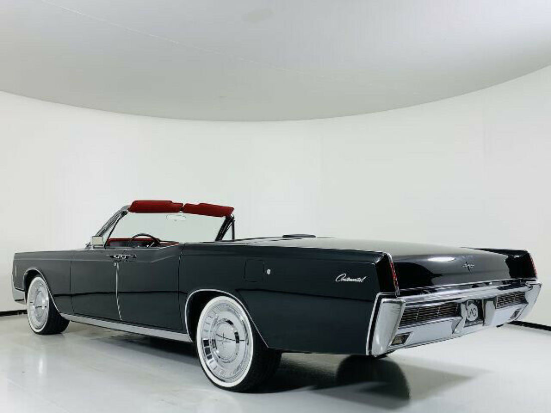 1966 Lincoln Continental - photo 5