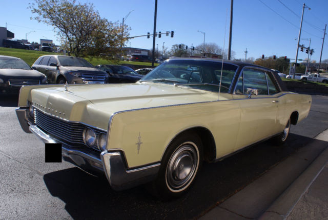 1966 Lincoln Continental - photo 2