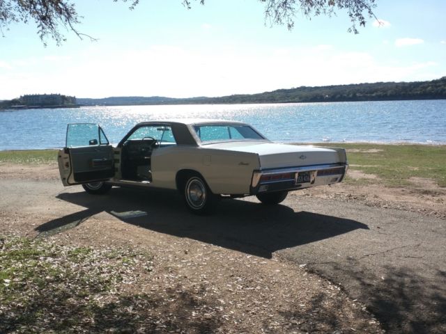 1966 Lincoln Continental - photo 2