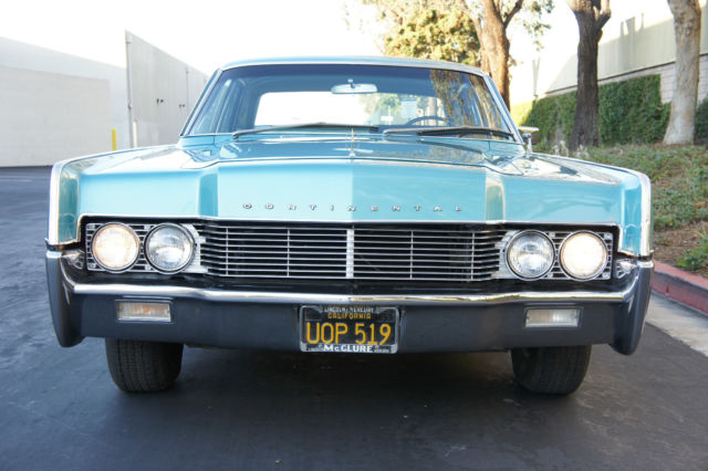1966 Lincoln Continental RARE COLOR COMBO - photo 4