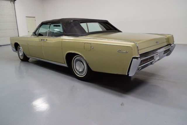 1966 Lincoln Continental -CONVERTIBLE-WITH SUICIDE DOORS- - photo 4