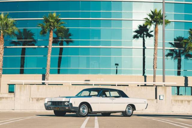 1966 Lincoln Continental - photo 3