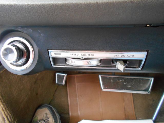 1966 Lincoln Continental - photo 12