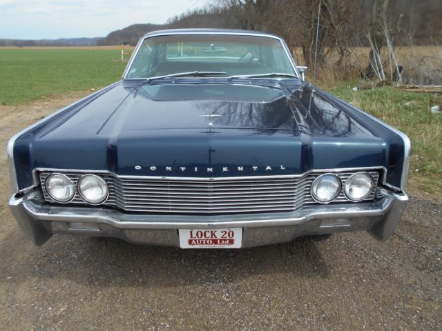1966 Lincoln Continental - photo 3