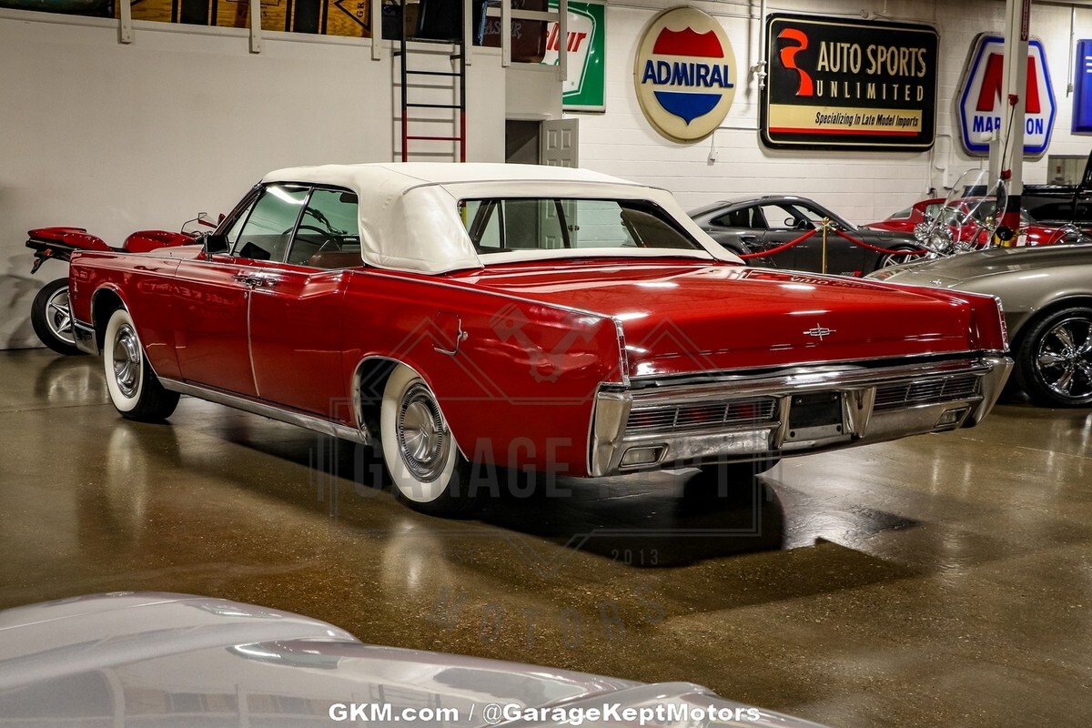 1966 Lincoln Continental - photo 11