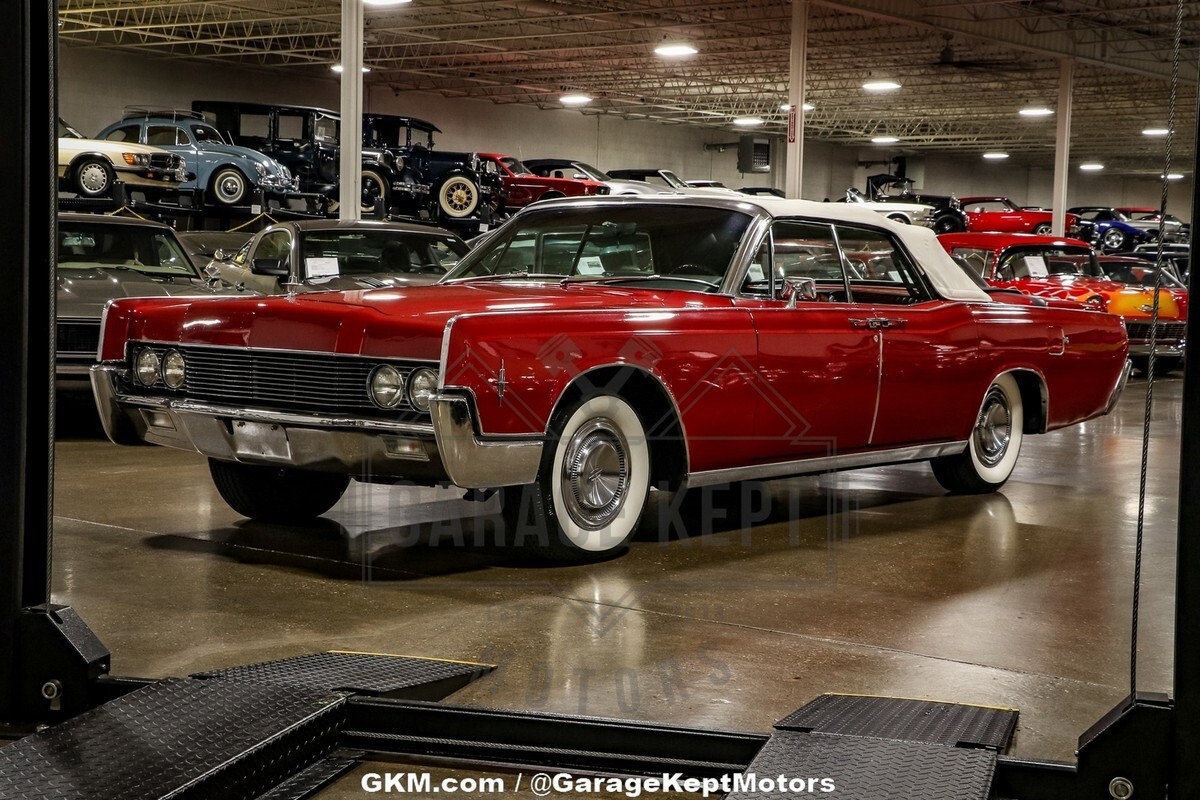 1966 Lincoln Continental - photo 9