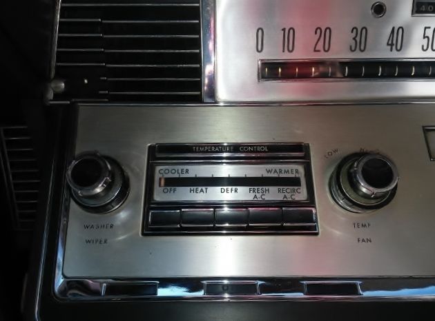 1966 Lincoln Continental - photo 10