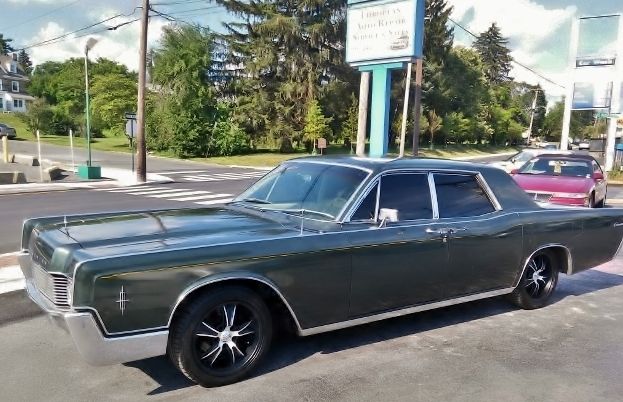 1966 Lincoln Continental - photo 2
