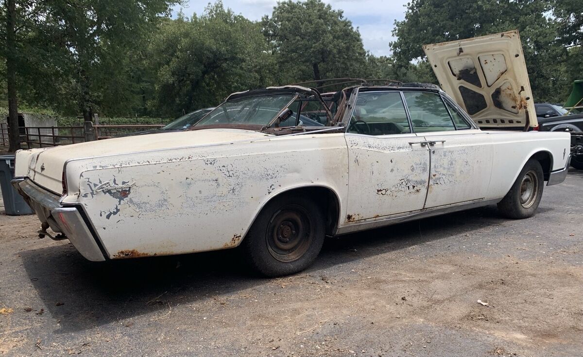 1966 Lincoln Continental - photo 2