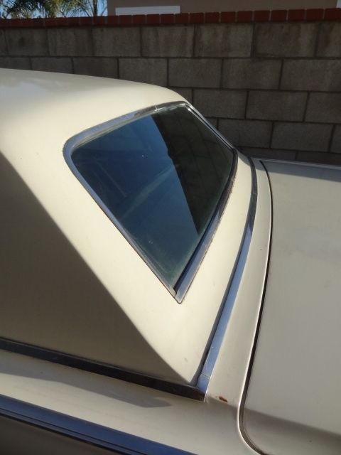 1966 Lincoln Continental Suicide Door Sedan - photo 11