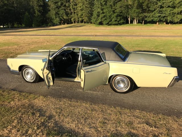 1966 Lincoln Continental 1966 Lincoln Continental 4Door All Original - photo 2