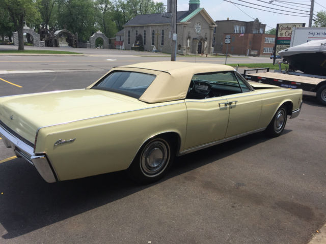 1966 Lincoln Continental - photo 10