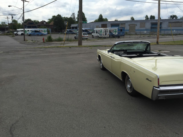 1966 Lincoln Continental - photo 3