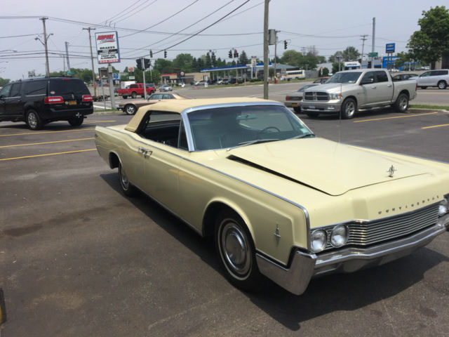 1966 Lincoln Continental - photo 9