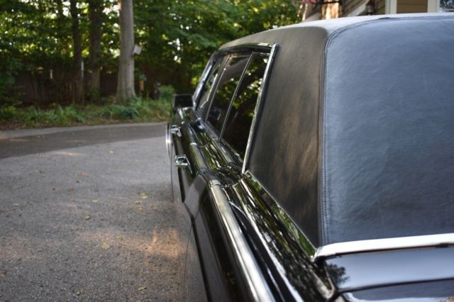 1966 Lincoln Continental - photo 8