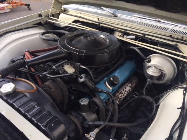 1966 Chrysler New Yorker Luxury Coupe - photo 10