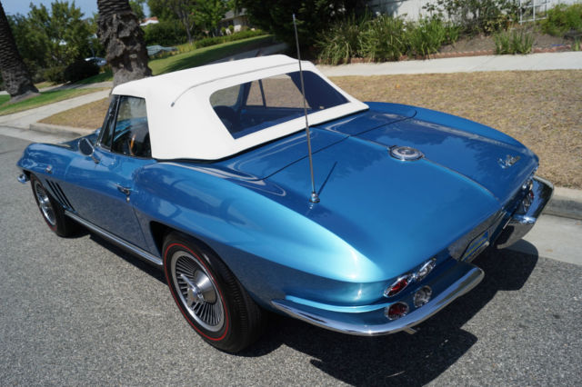 1966 Chevrolet Corvette 427/425HP V8 4 SPEED MANUAL CONVERTIBLE! - photo 11