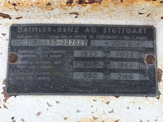 1966 Mercedes-Benz 200-Series - photo 8