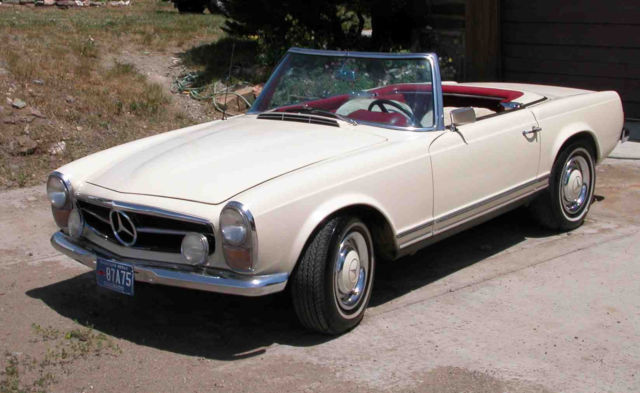 1966 Mercedes 230 SL, EXTREMELY RARE 3 SEATER, Original Condition! 42622 miles. 1966 Mercedes-Benz 200-Series