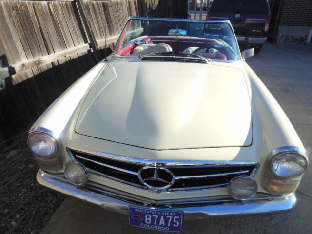 1966 Mercedes-Benz 200-Series - photo 4