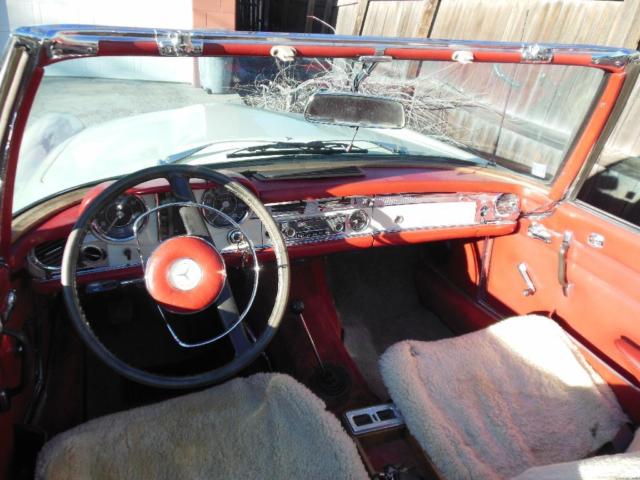 1966 Mercedes-Benz 200-Series - photo 9
