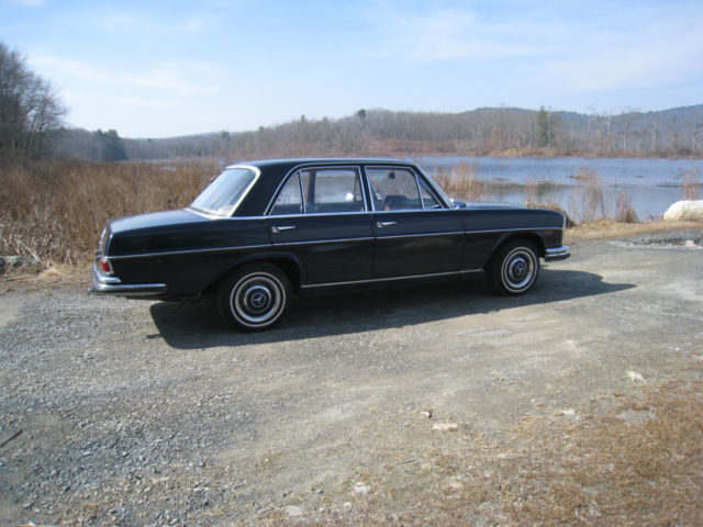 1966 Mercedes-Benz 200-Series 250SE - photo 7