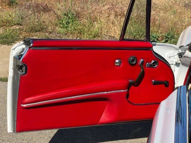 1966 Mercedes-Benz 300-Series - photo 10
