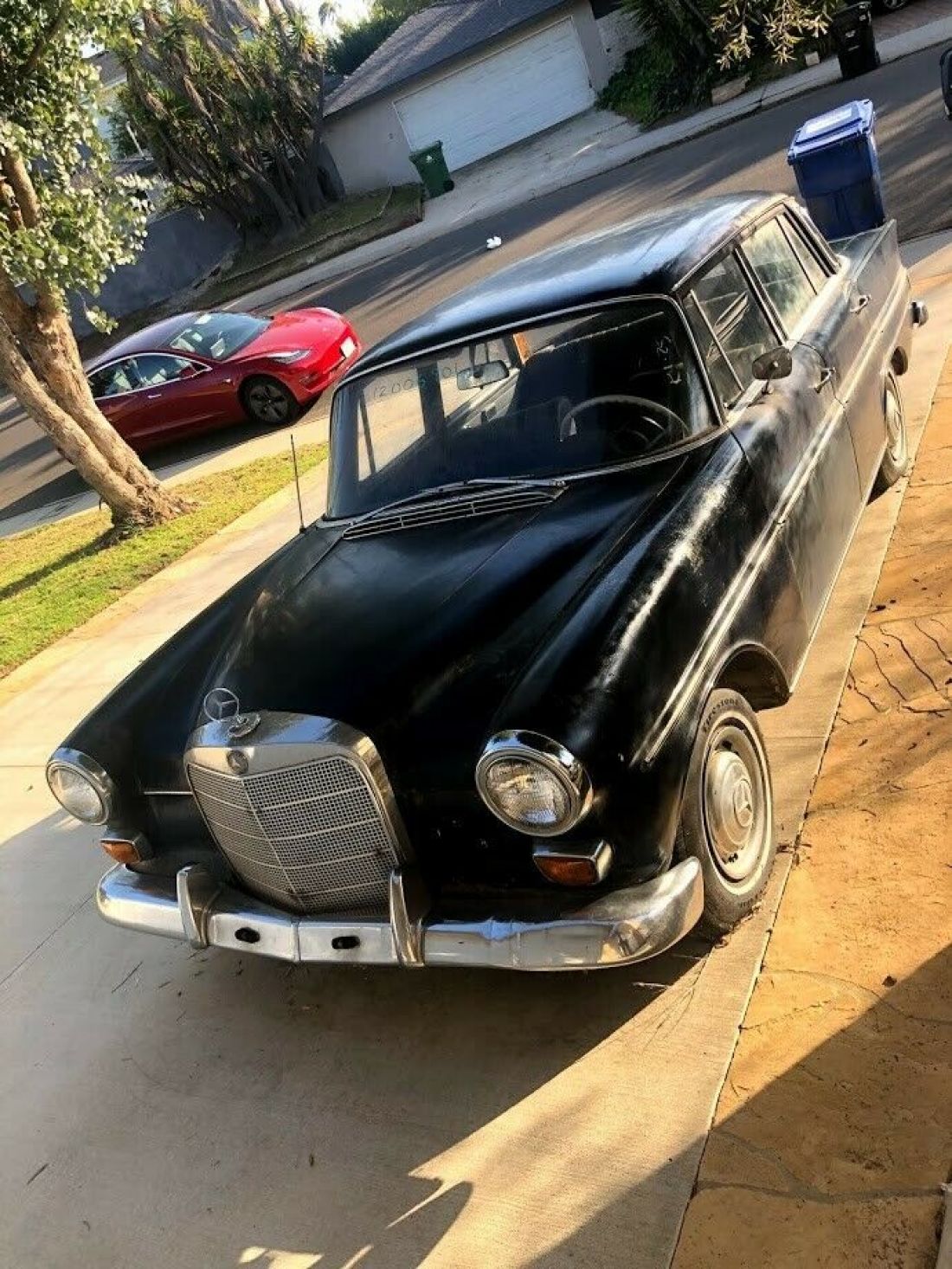 1966 Mercedes-Benz 200-Series 230 1966 Mercedes-Benz 200-Series