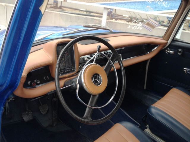 1966 Mercedes-Benz 200-Series W110 - photo 12