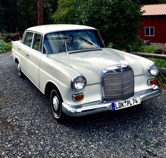 1966 Mercedes-Benz 200-Series - photo 8