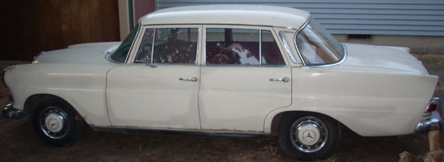 1966 Mercedes-Benz 200-Series - photo 3