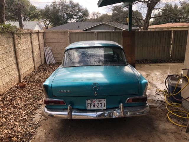 1966 Mercedes-Benz 200-Series - photo 5