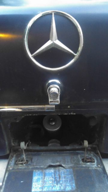 1966 Mercedes-Benz 200-Series - photo 9