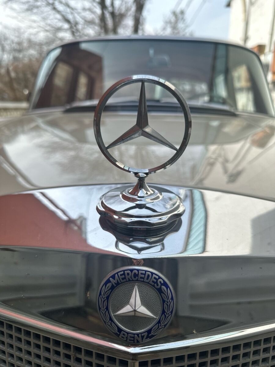 1966 Mercedes-Benz 230 - photo 6