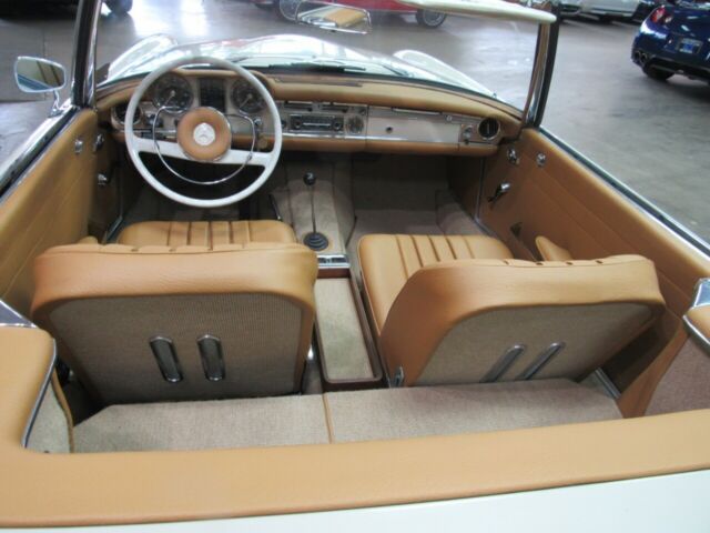1966 Mercedes-Benz 200-Series -- - photo 10