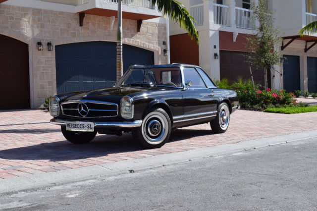 1966 Mercedes Benz 230SL Pagoda Top Concourse Quality 1966 Mercedes-Benz 200-Series