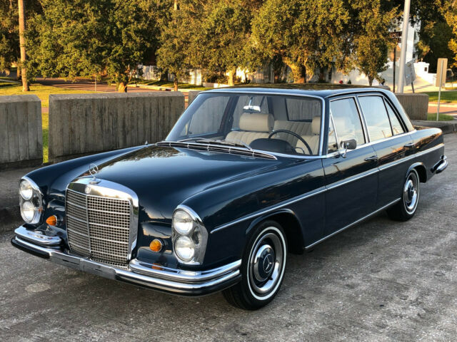 1966 Mercedes-Benz 200-Series 350 Medium Blue w. White-Grey int., 4-SPEED MANUAL - photo 2
