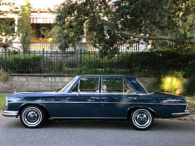 1966 Mercedes-Benz 200-Series 350 Medium Blue w. White-Grey int., 4-SPEED MANUAL - photo 3