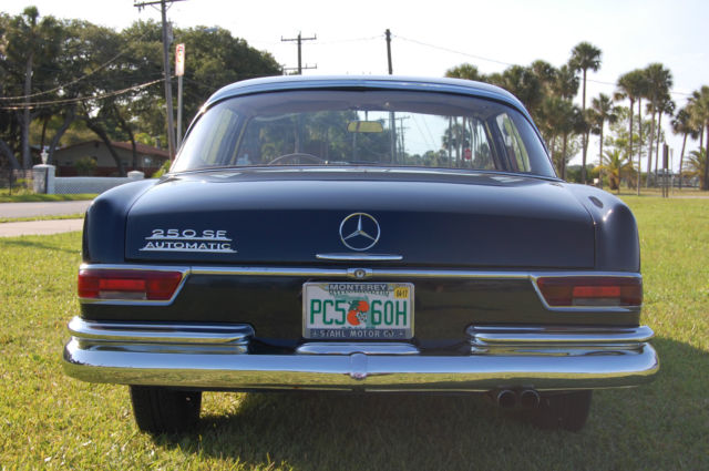 1966 Mercedes-Benz 200-Series Stunning Automatic Sunroof w111 250se Coupe - photo 6