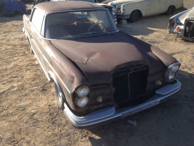 1966 MERCEDES-BENZ 300SE Coupe RARE Euro Model 4 SPEED 1 of 2419 FOR RESTORATION 1966 Mercedes-Benz 300-Series