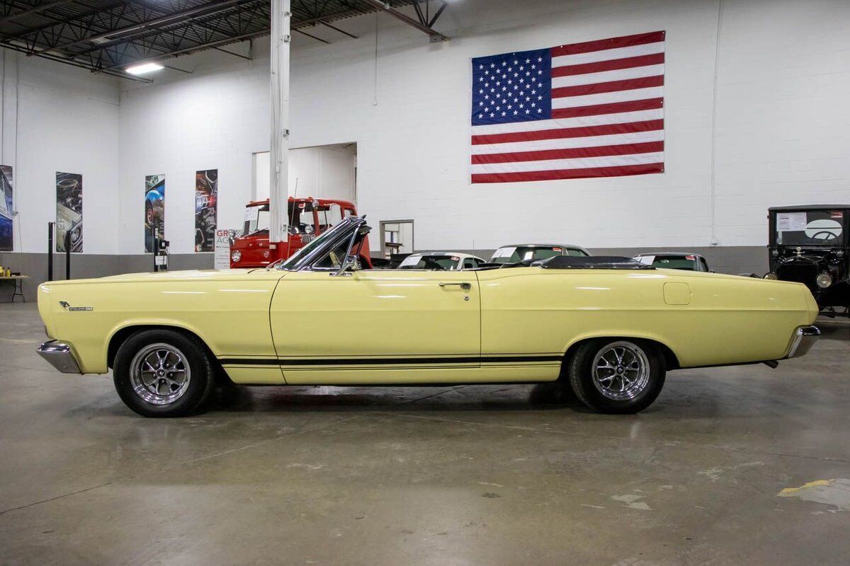 1966 Mercury Comet Cyclone GT - photo 2