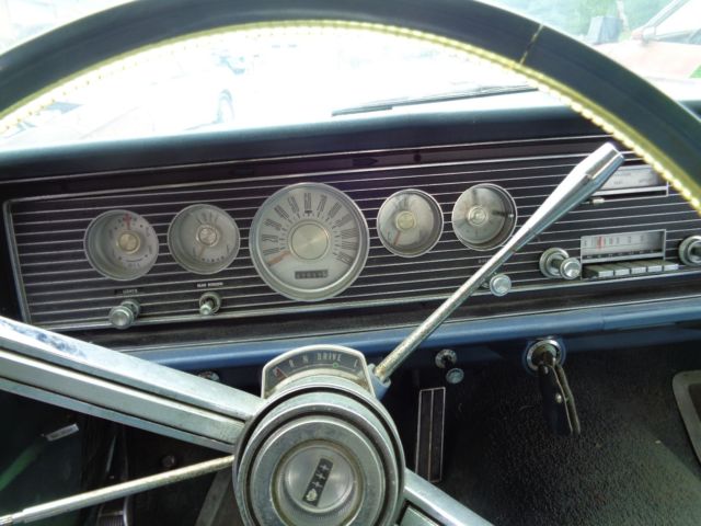 1966 Mercury Monterey Breezeway " Sliding back window " Power Brakes - photo 4