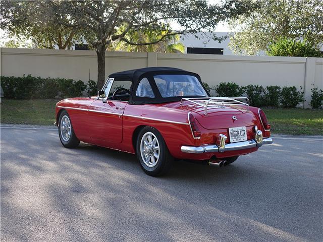 1966 MG MGB -- - photo 5